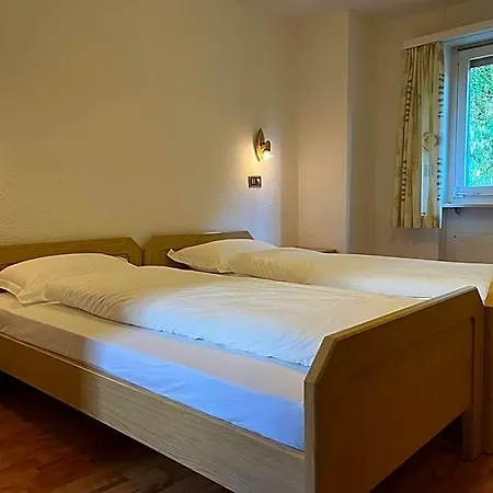 Gemmi Hotel 2*